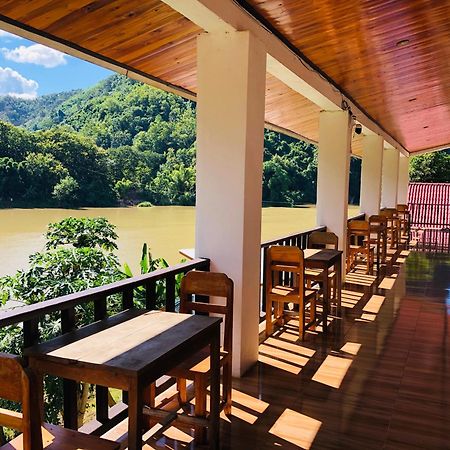 Nongkhaiw River View Nong Khiaw Екстер'єр фото