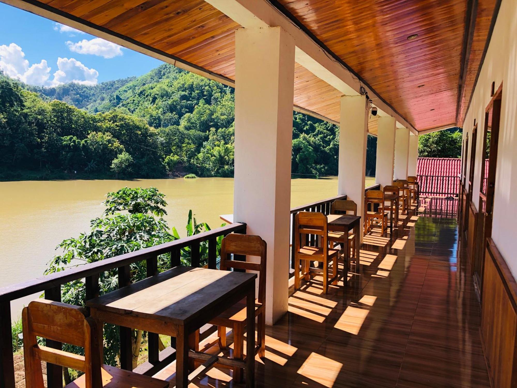 Nongkhaiw River View Nong Khiaw Екстер'єр фото