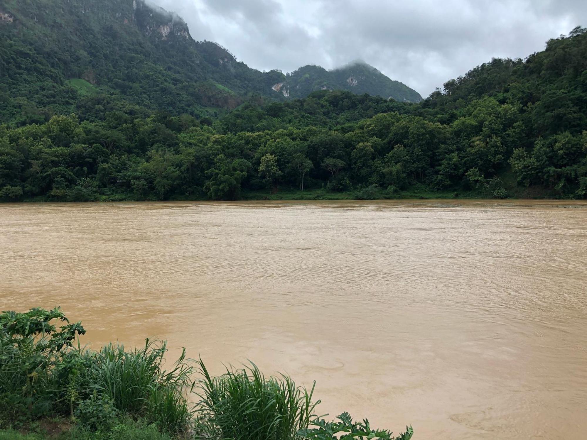 Nongkhaiw River View Nong Khiaw Екстер'єр фото
